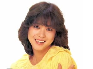 【画像】松田聖子の若い頃が可愛い！一重と八重歯のデビュー当時から現在まで