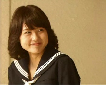 有村架純は母を助けるため高校時代からアルバイト