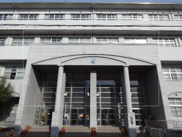 ミイヒ【学歴と偏差値】出身小学校は『新町小学校』という話も・・・