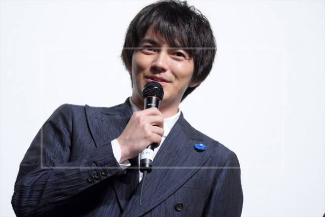 林遣都の自宅は『ゴミ屋敷』？片付けが苦手母が掃除