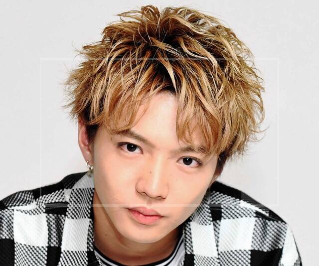 浜辺美波の歴代彼氏4：佐藤大樹