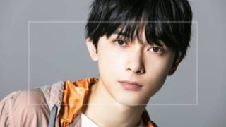 吉沢亮の私服に『ダサい』の声?【画像】靴下が汚すぎてファンから哀れみ!イケてない理由は4つ