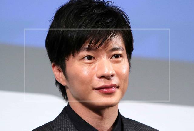 田中圭の家族構成は『父親・母親・妹』で4人家族！ 